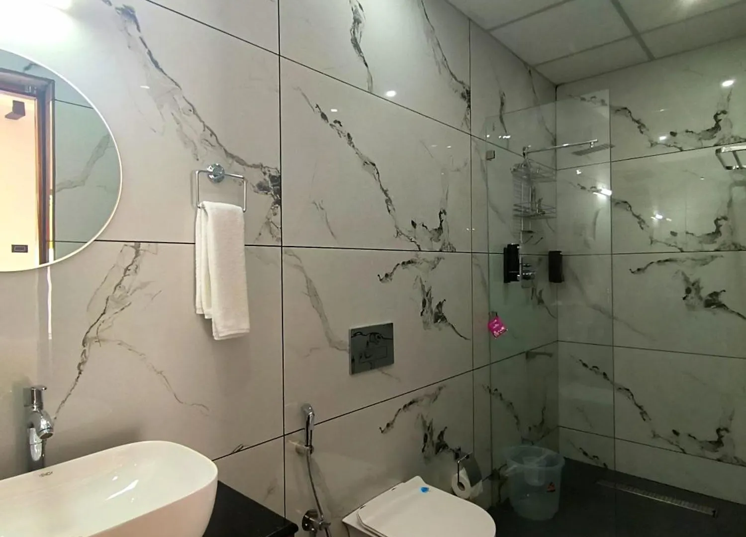 ורקלה Wavealokam Beach Retreat אתר נופש