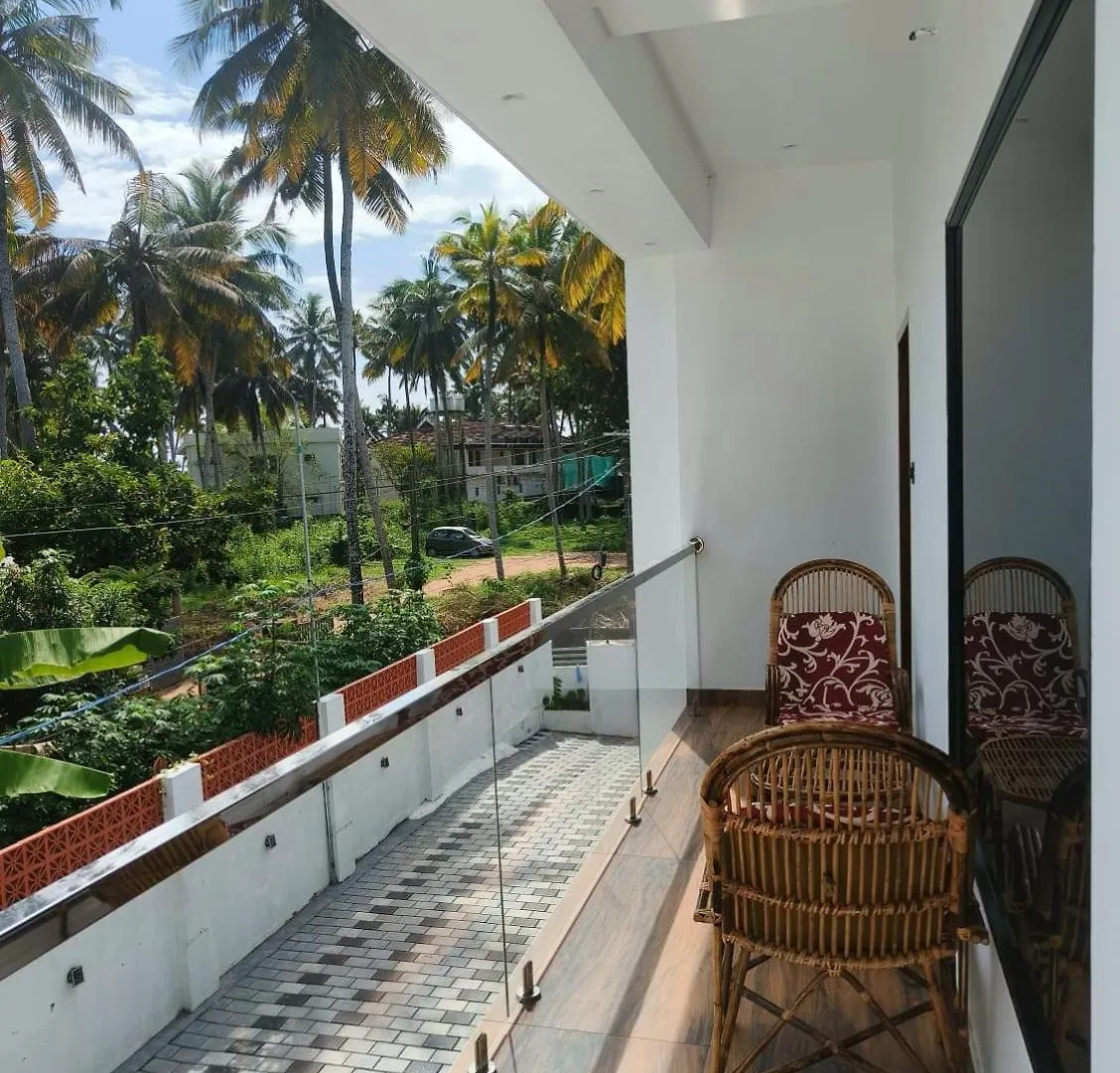 ורקלה Wavealokam Beach Retreat אתר נופש