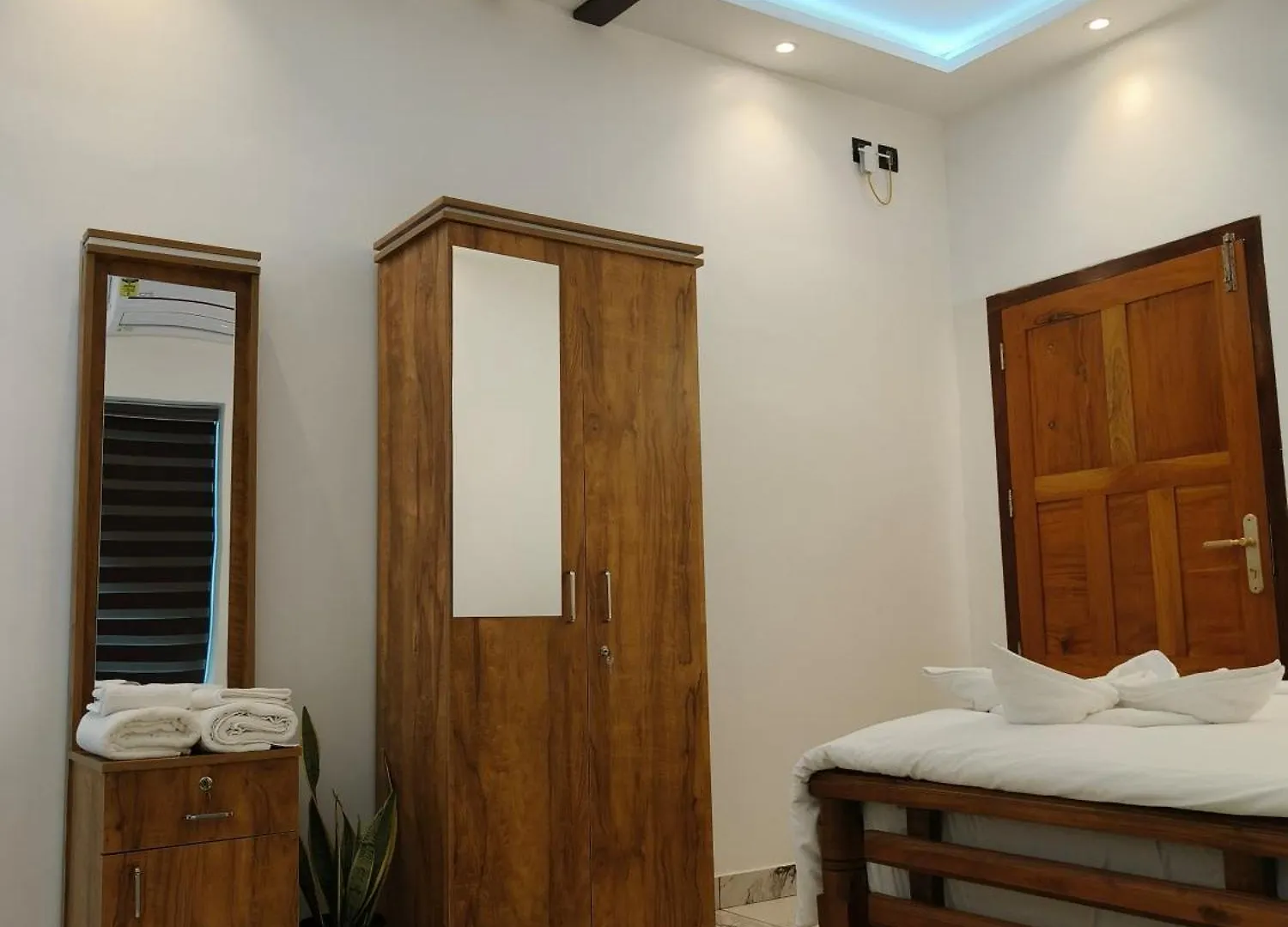 אתר נופש ורקלה Wavealokam Beach Retreat